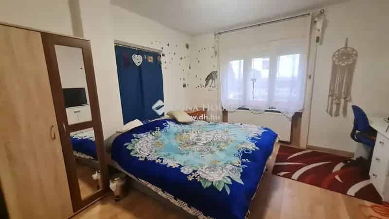 Becsvölgyi családi ház eladó 2646 nm telekkel