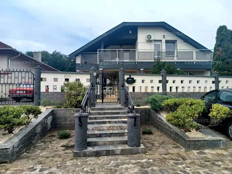 🏡 Eladó luxus családi ház Nyírpazony újépítésű negyedében!