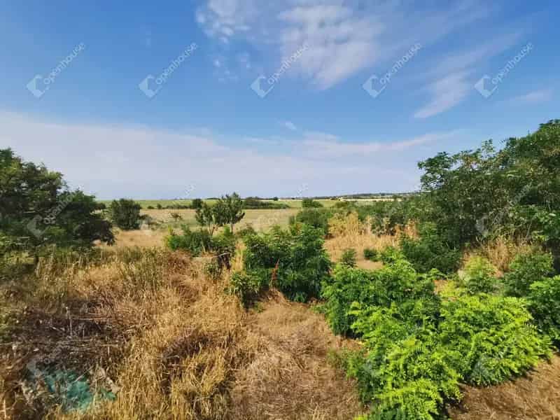 Panorámás építési telek Polgárdiban 4707 m²