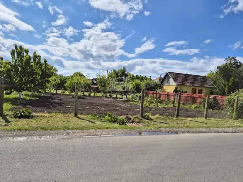 Telek Kiadó , Tiszavasvári járás, Alföld és Észak