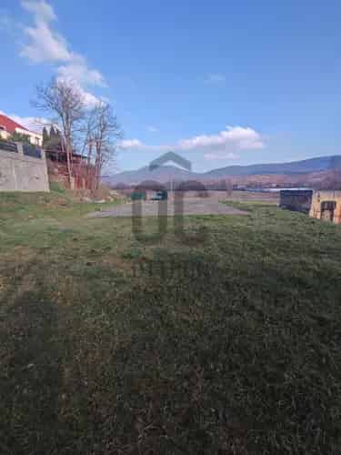 Eger csendes telek eladó beton alappal