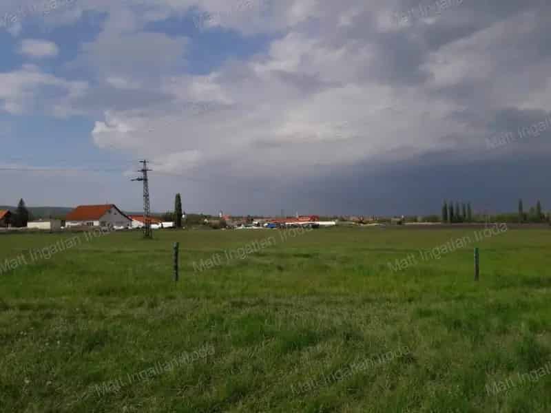 Csákvár Ipari Ingatlan Eladó 5441 nm