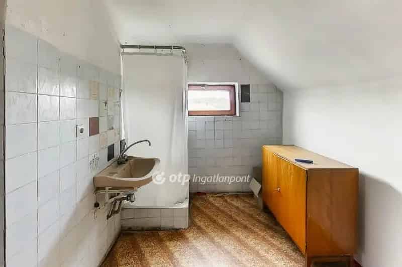 Cered 120nm-es családi ház eladó 830nm-es telken