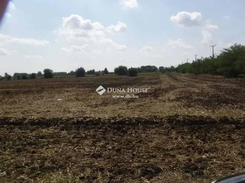 6000 m2-es Telek Elado Debrecenben Ipari Park Kozelben Befektetőknek