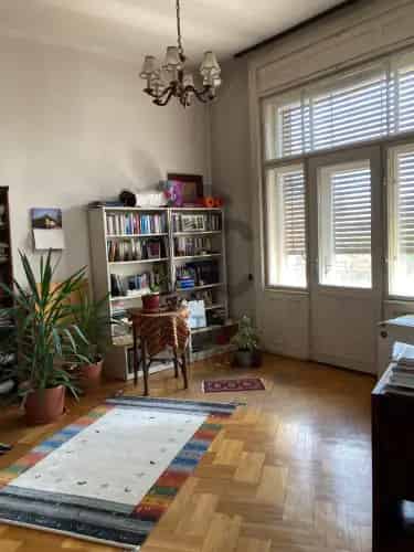 Budapest IX kerület 123 nm-es felújítandó lakás eladó