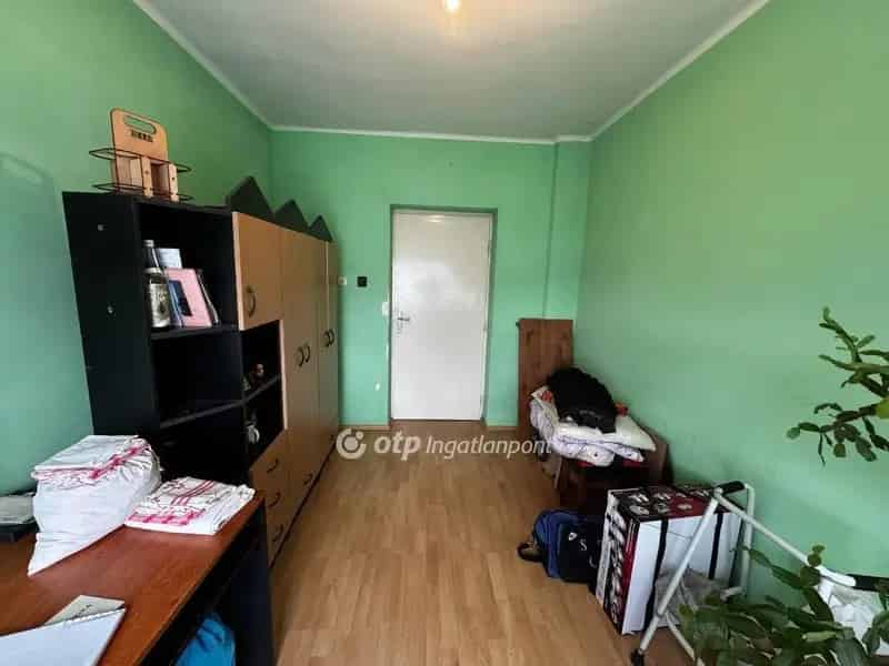 Debrecen Bihari kert 913m2-es telek 100m2-es ház eladó Csok hitel