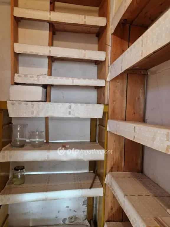 Esztergom Családi Ház Eladó 138nm + Pince
