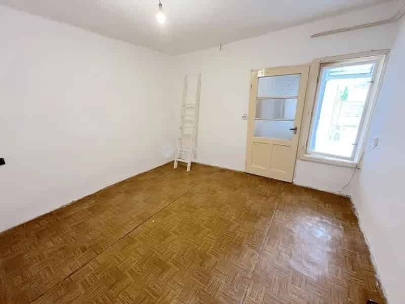 2 szobás házrész eladó XX kerületben Mátyás király tér közelében