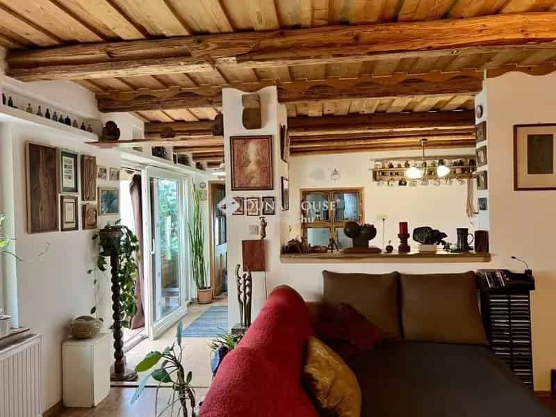 Eladó családi ház Mohácsban - 122 m² - tradicionális berendezés