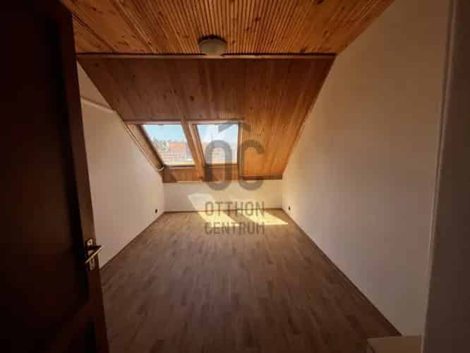 Székesfehérvári eladó lakás, H506389