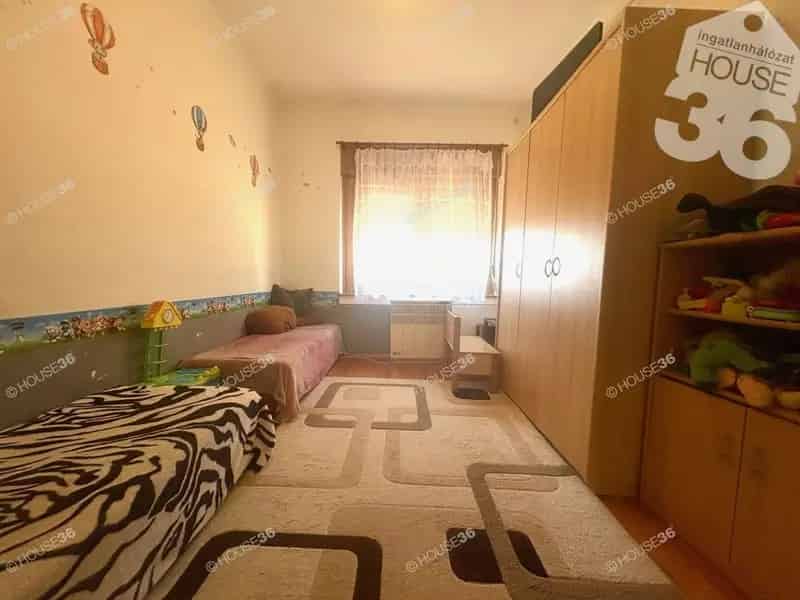 Ház Kiadó , Kecskeméti járás, Alföld és Észak