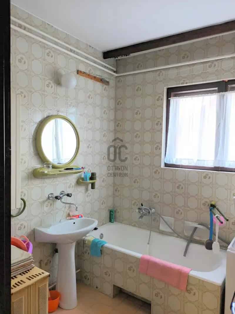 Zalaegerszeg 300 nm-es családi ház eladó üzlethelyiséggel