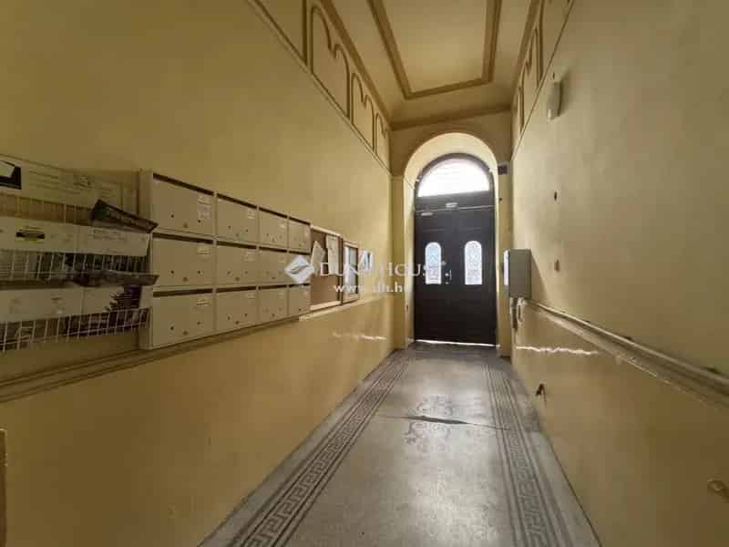 Eladó lakás Budapest belvárosában Nagymező utca