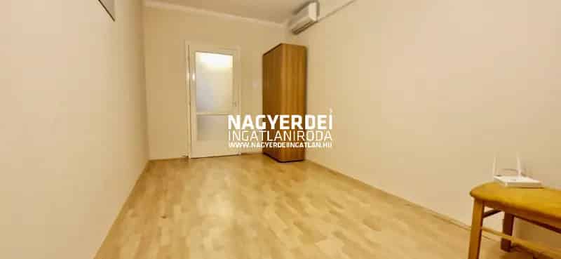 Debrecen Újkert 3 szobás+nappalis lakás kiadó