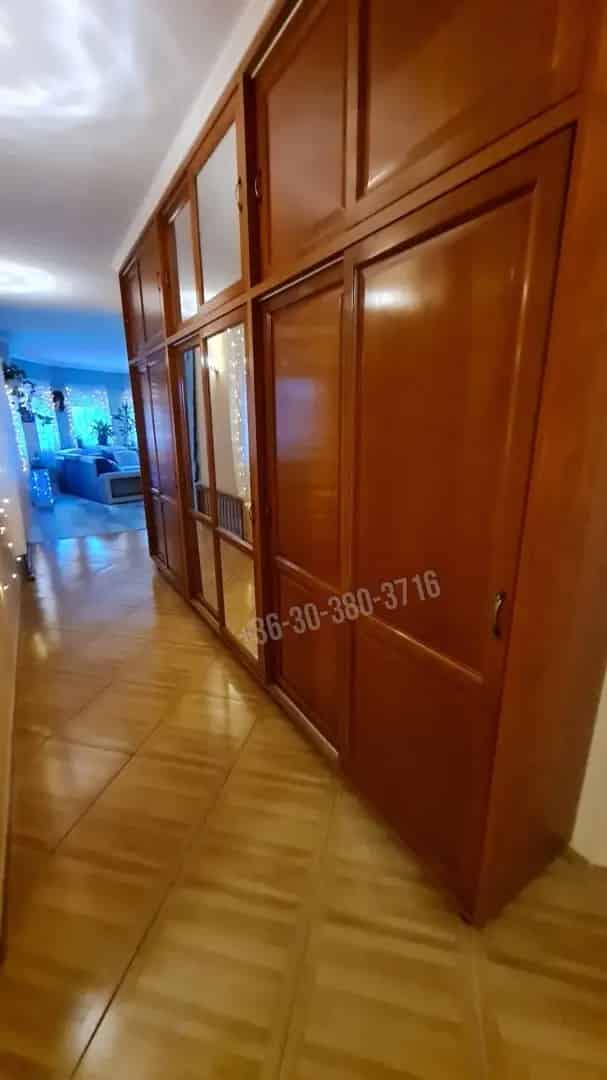 Luxus családi ház Rácalmáson - 200 nm, 3 hálószoba, jakuzzi, szauna
