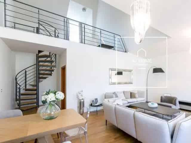 126 nm-es Luxus Loft Lakás Kiadó Budapest I Kerulet Varnegyedben