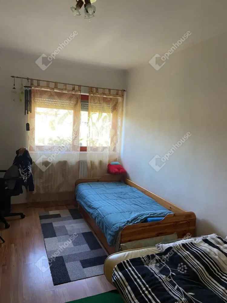 Pázmándfalu családi ház eladó 80 nm 2 szoba nappalival