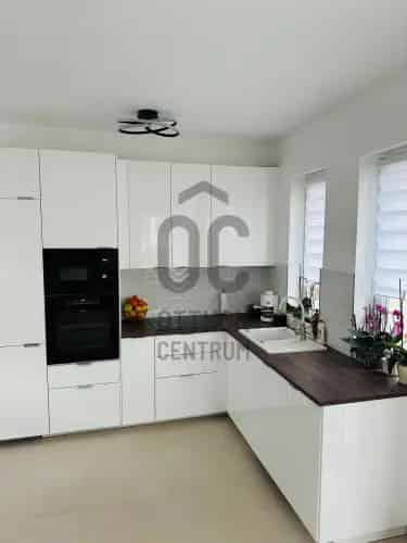 Budapest IV. kerületi eladó újépítésű ikerház, DHZ023647