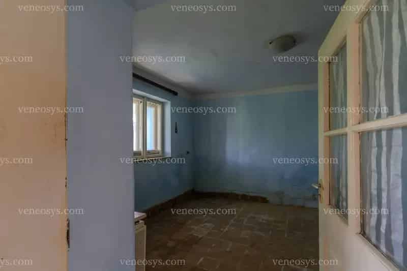 🏡 Eladó családi ház – vidéki környezetben