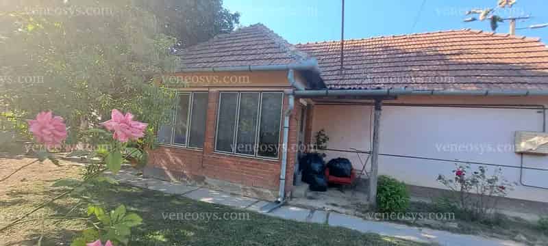 Egy csöpp házikó a Kis-Balaton szélén!