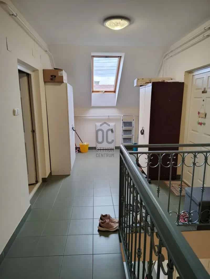 Ceglédi társasházi lakás eladó 59 nm 2 hálószoba erkéllyel