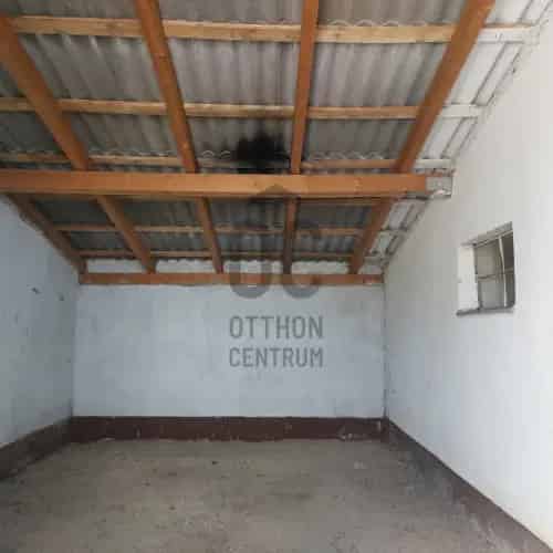 Zicsi családi ház eladó - 150m2, nagy telek, melléképületek