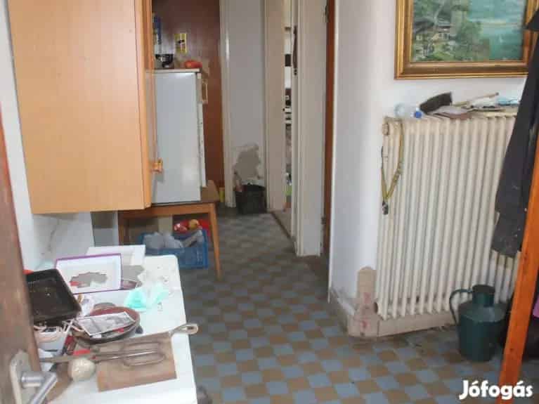 Csornai családi ház eladó 3 szoba 750 m2 kerttel