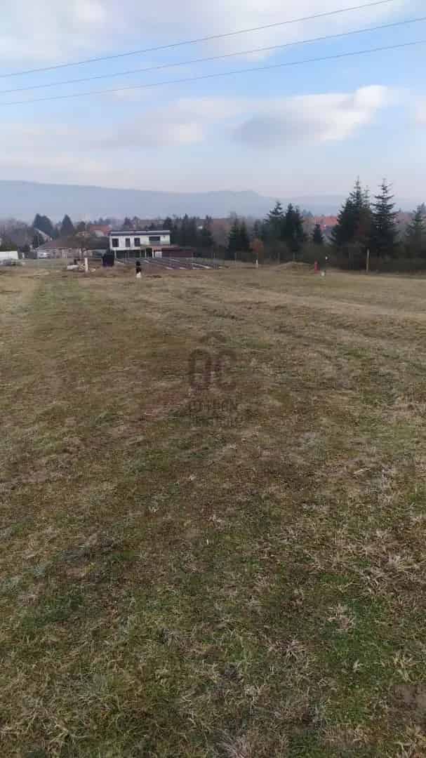 Tatabanya Banhida 2243 nm-es telek eladó