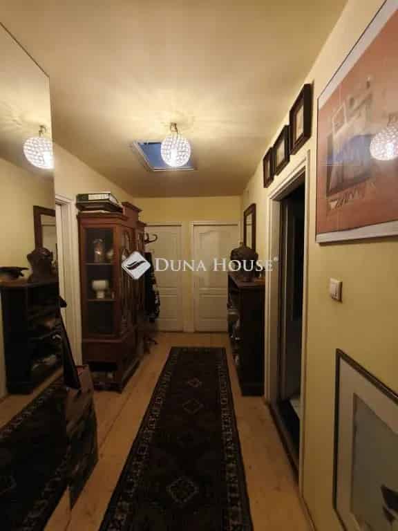 Budapest XIII kerület Sorház Eladó 185nm 4 Szoba Kerttel