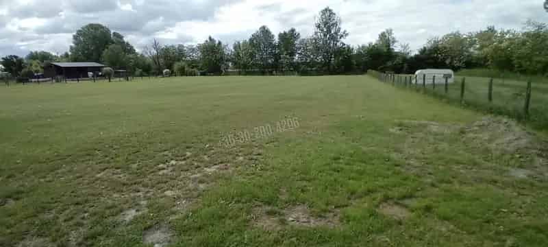 Vízparti telek eladó Püskiben 2504 m2