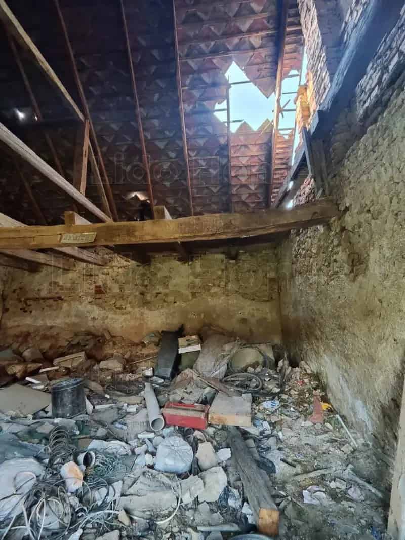 Márkói családi ház eladó 93m2 600m2 telekkel