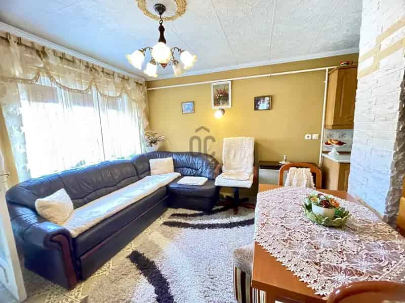 Pomáz Majdánpolje - Kiváló alapú családi ház eladó