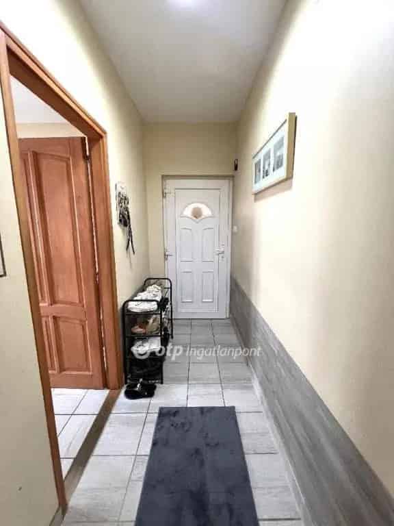 150m2-es felújított családi ház Ráckeresztúron wellness-szel