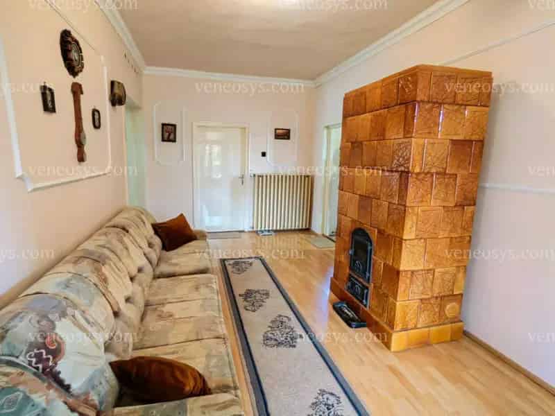 Edelény 5 szobás családi ház 1440 m2 telken