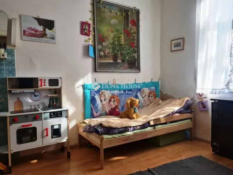 Zamárdi Vízközeli Családi Ház Apartmanokkal és Medencével