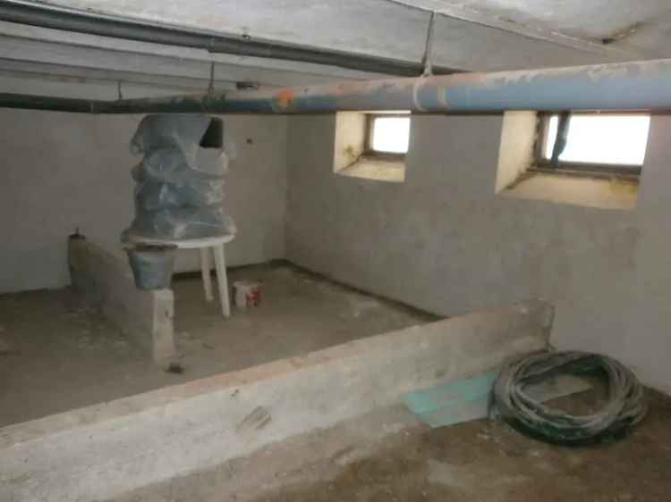 Kapuvári családi ház eladó - 136 m2 - 4 szoba - nagy kert
