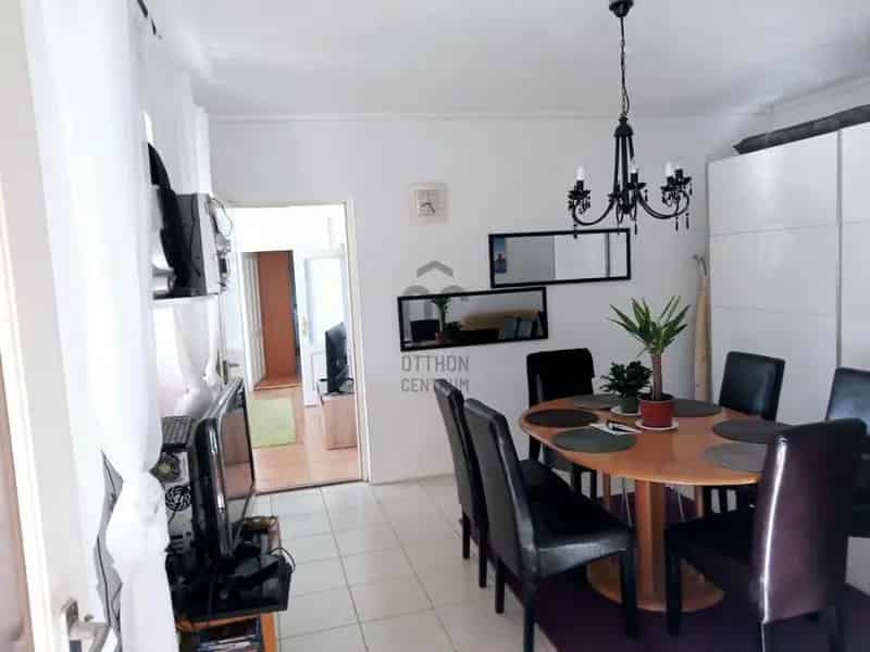 Bábonymegyeri családi ház 7070 m2 telken
