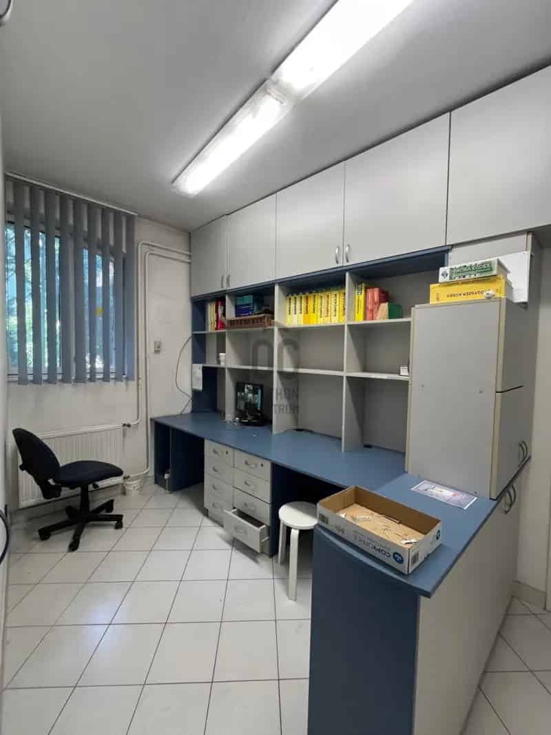 154 m2-es iroda eladó Pécs belvárosában