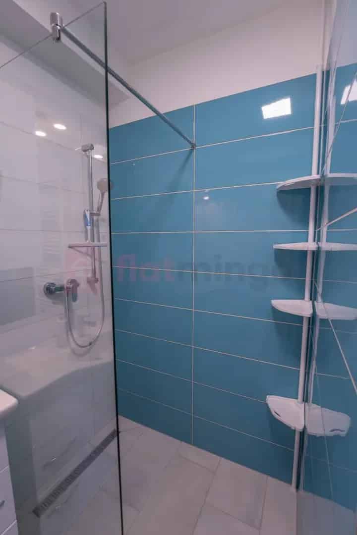 Újszerű 57 m2-es 2 hálószobás lakás eladó Egyetemvárosban