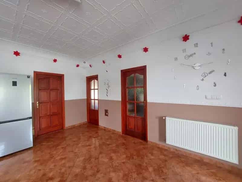 Pusztazabolcs 68m2-es családi ház eladó