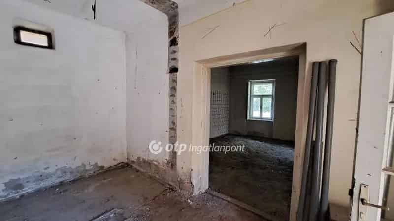 Ház Kiadó , Ceglédi járás, Közép-Magyarország