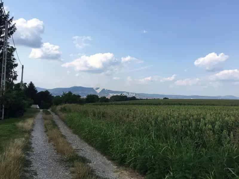 Nagypostavölgyi építési telek 3000 m2 panorámával
