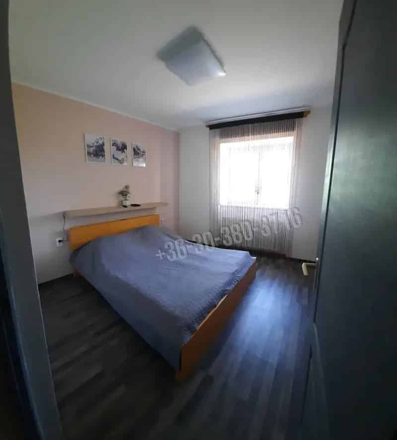 100nm-es családi ház Dunaújváros Óvárosában