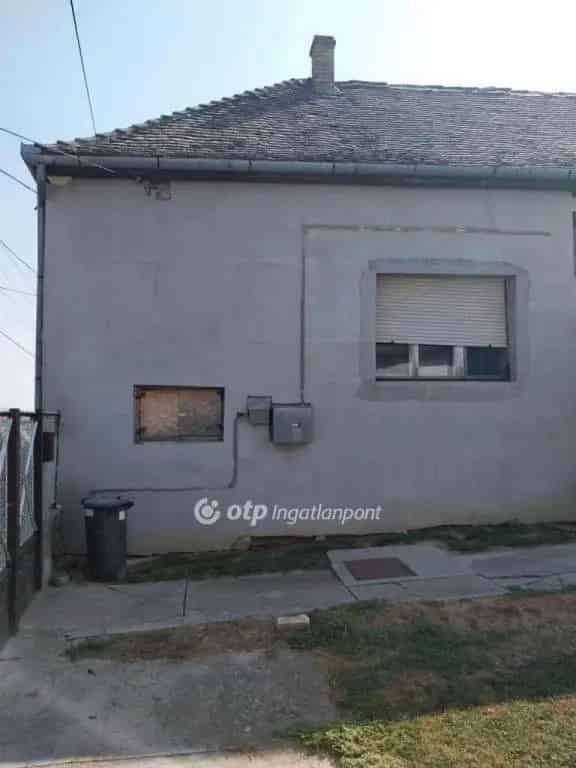 200 nm-es Kétgenerációs Parasztház Nagynyárádon