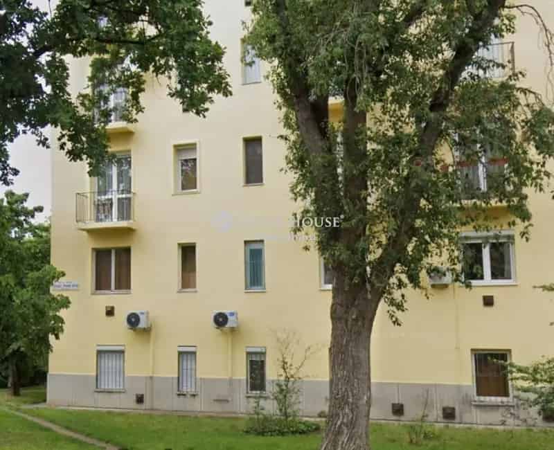 59nm-es 2 szobás klímás földszinti lakás Örs vezér tér közelében