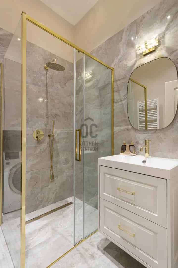 Lipótvárosi Luxuslakás Eladó 80m2 2 Hálószoba Erkély