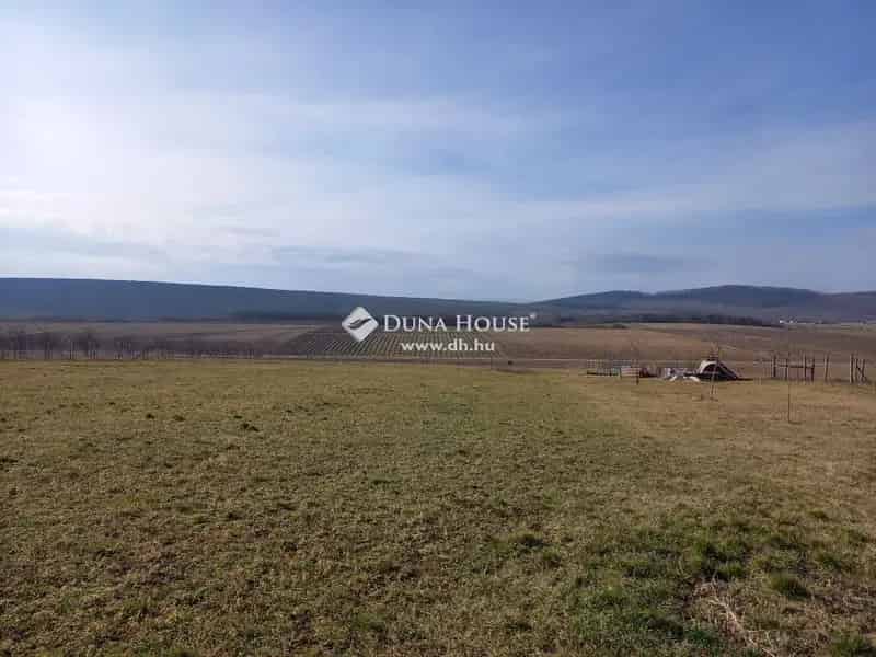 Berkenyei panorámás telek eladó - 3036 m2