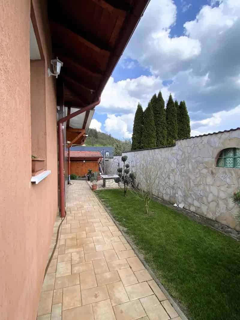 Salgótarján Baglyasalja igényes családi ház eladó