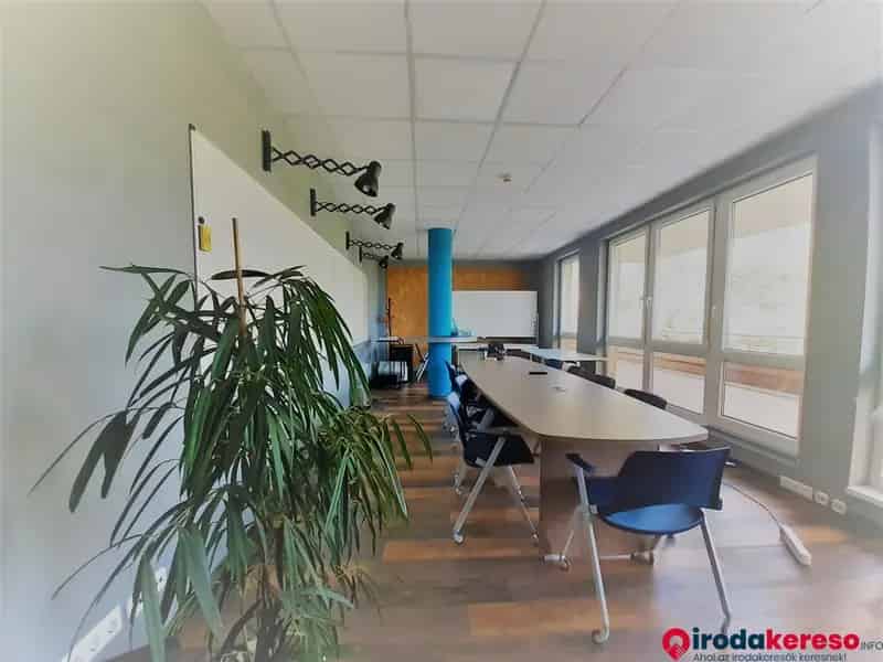 Montevideo Office Park Irodahelyiségek Rózsadombon