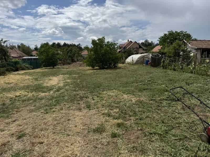 Telek Kiadó , Gödöllői járás, Közép-Magyarország